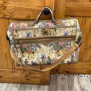 Leisure Large Vintage Floral Carpet Bag